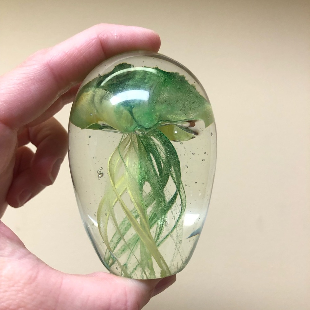 Jellyfish glass art paper weight unmarked ocean beach decor